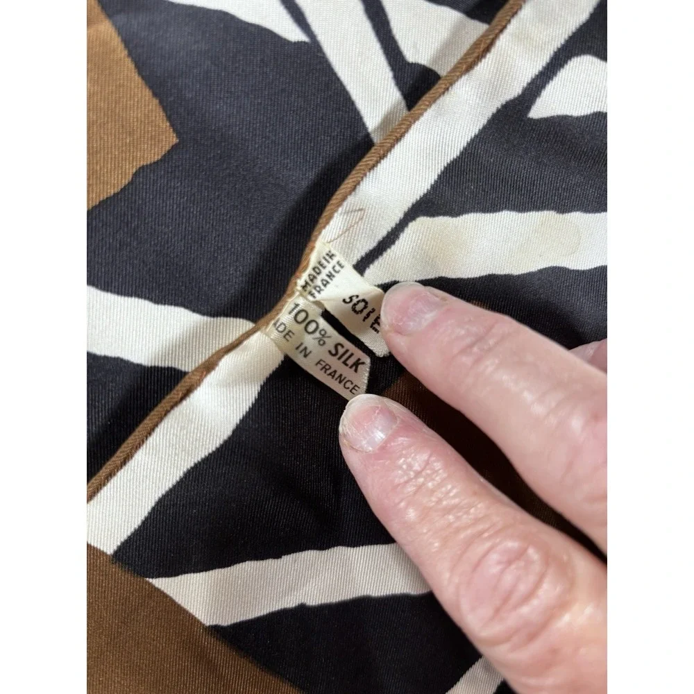 Vintage  70-80's 100% Silk Scarf Made In France Doro‎ Brown Black White  15
